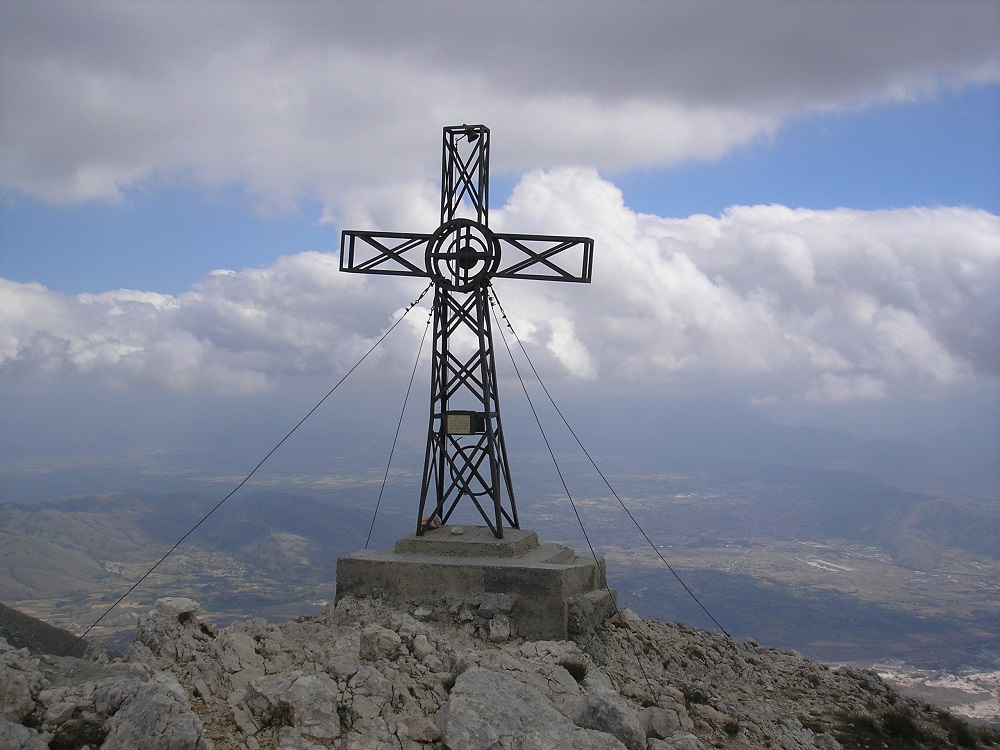 Monte Velino da Santa Maria in Porclaneta (sentiero 3)