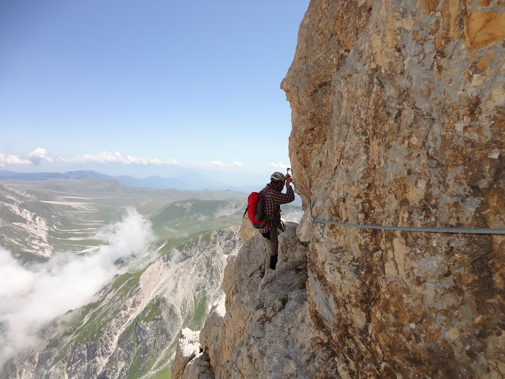 Ferrata al Bivacco Bafile (da Campo Imperatore)