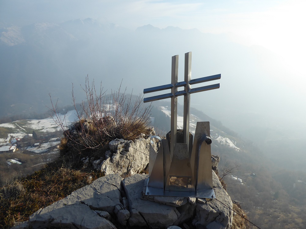 Cima Maioli per la Cresta di Magno