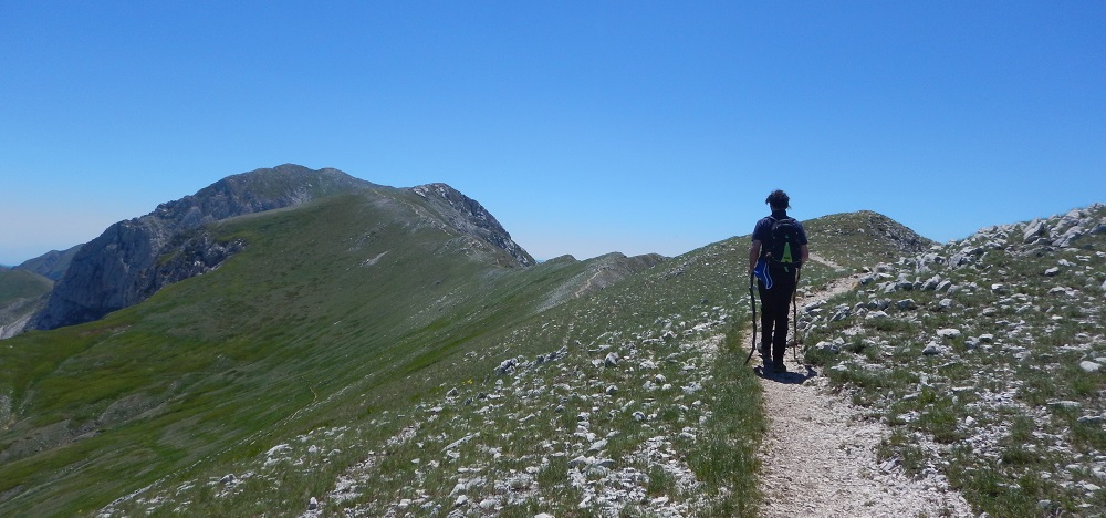 Monte Terminillo per il rifugio La Fossa e la cresta Sassetelli da Pian de Valli